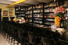 Cocktail Bar Žlutá ponorka České Budějovice